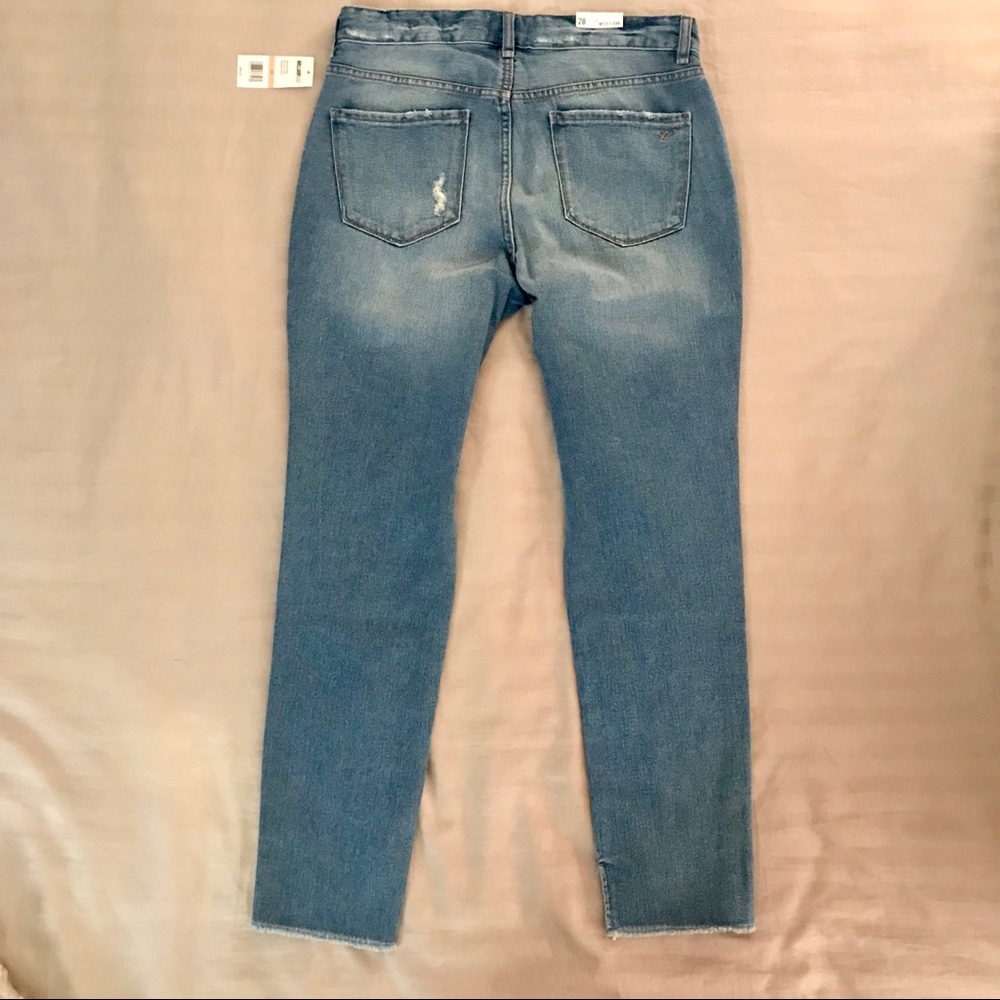 NEW William Rast Distressed Jeans - Picture 7 of 8